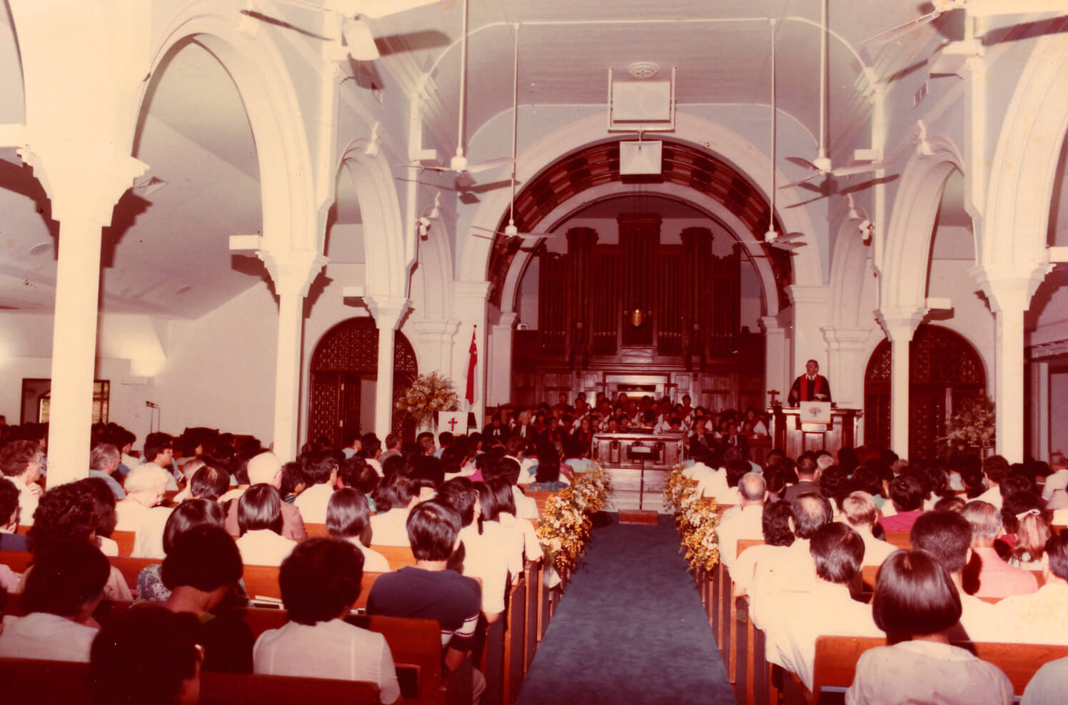 Dedication service held in 1975